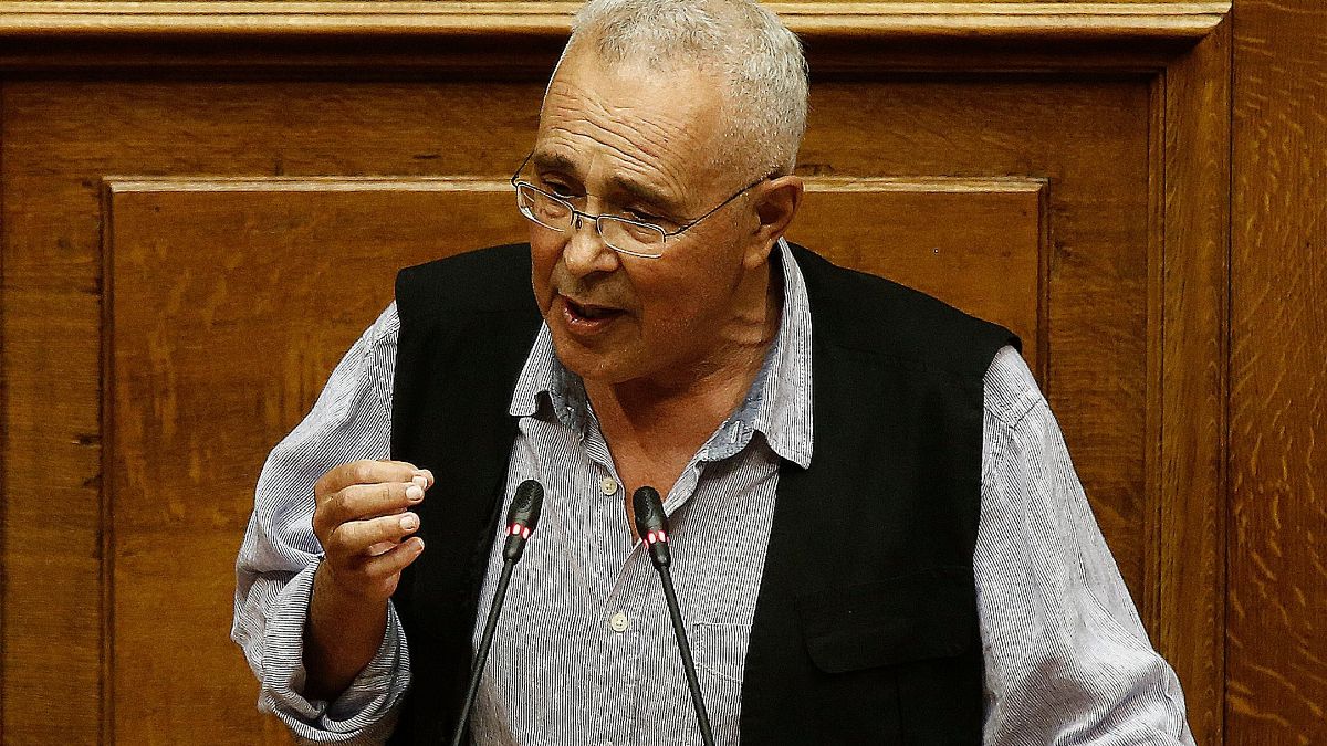 Ζουράρις για Μητσοτάκη: Τα έχω χ@@@να τα 99 άτομα. Είναι μ@@@ιες!”