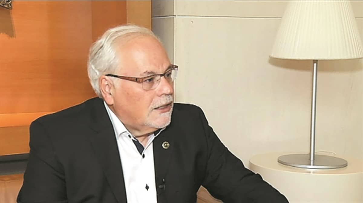 Κορωνοϊός – Γιώργος Παυλάκης: «Αυτοί που έκαναν 3 δόσεις, δεν έχουν μολυνθεί και είναι νέοι δεν χρειάζονται 4η δόση»