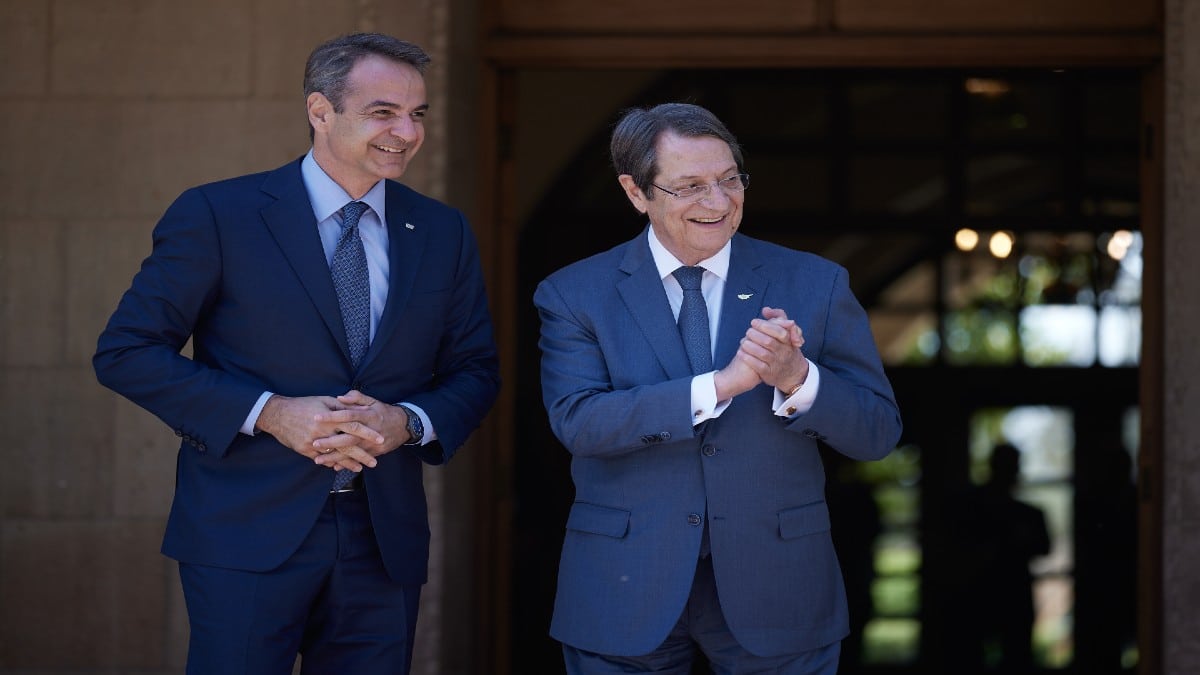 Ρίχνει τους τόνους με Τουρκία ο Μητσοτάκης από την Κύπρο: «Θα επανέλθουμε σύντομα σε πιο ήρεμα νερά, κρατώντας ανοιχτούς διαύλους επικοινωνίας»