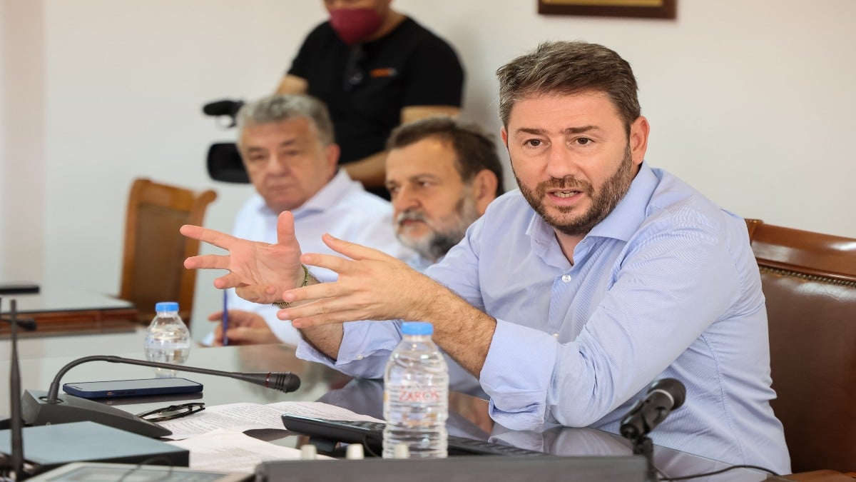 «Σεισμός» στο πολιτικό σκηνικό από τον Νίκο Ανδρουλάκη: Να συγκροτηθεί εξεταστική επιτροπή για τις παρακολουθήσεις ζητά ο πρόεδρος του ΠΑΣΟΚ (video)