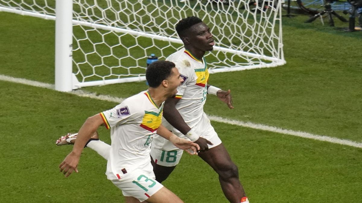 Μουντιάλ 2022 / Εκουαδόρ – Σενεγάλη (1-2) : Προσπέραση με Σαρ και Κουλιμπαλί και θριαμβευτική πρόκριση στους 16