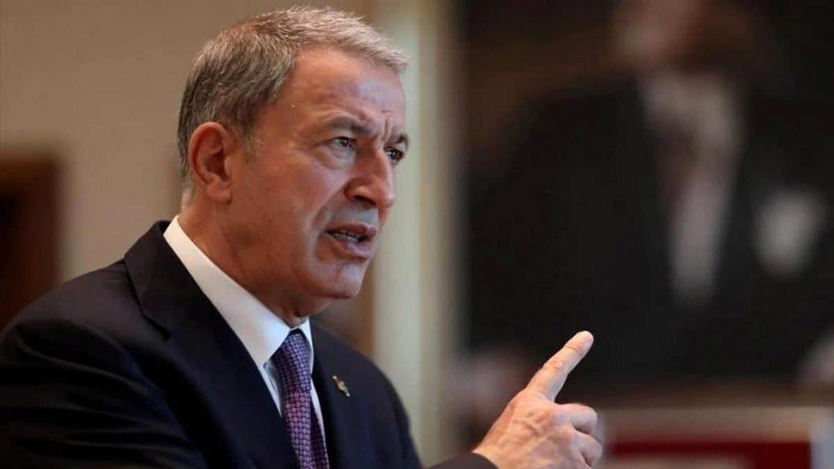 Ελληνοτουρκικά: “Κουνάει το δάχτυλο” και την έναρξη της νέας χρονιάς ο Ακάρ – «Οι υπολογισμοί της Ελλάδας για το Καστελλόριζο είναι λάθος»