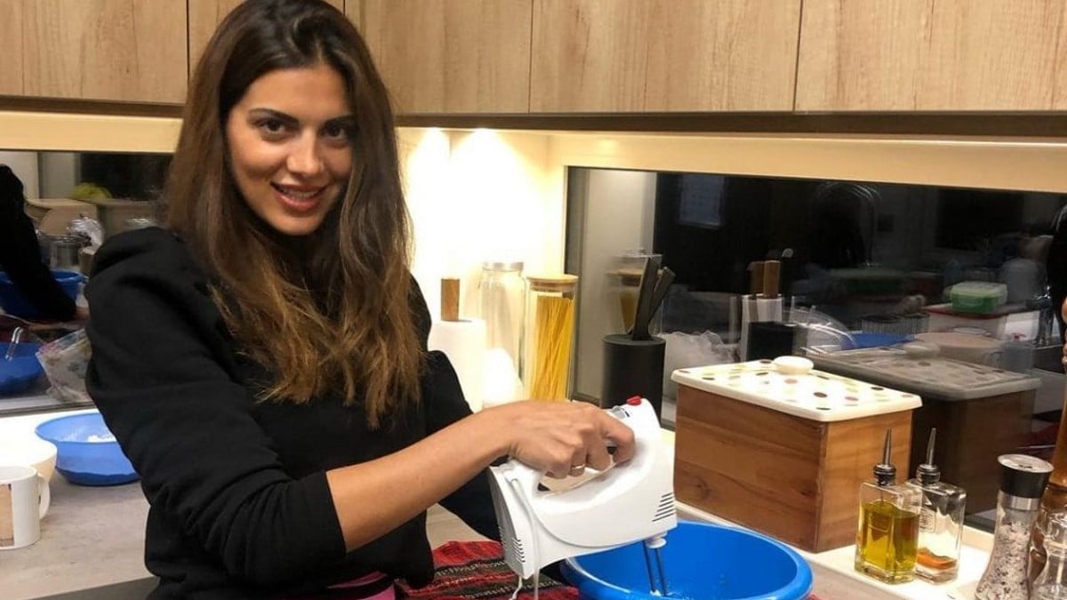Μέσα στη φτώχεια η Σταματίνα Τσιμτσιλή: «Έμενα σε 60 τετραγωνικά, ξεκίνησα από…»