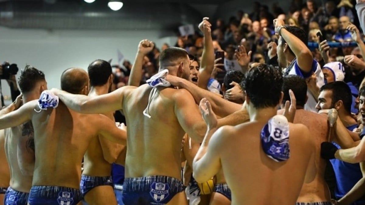 Έγραψε ιστορία ο Απόλλων Σμύρνης – Κατέκτησε το LEN Challenger Cup στην Ισπανία