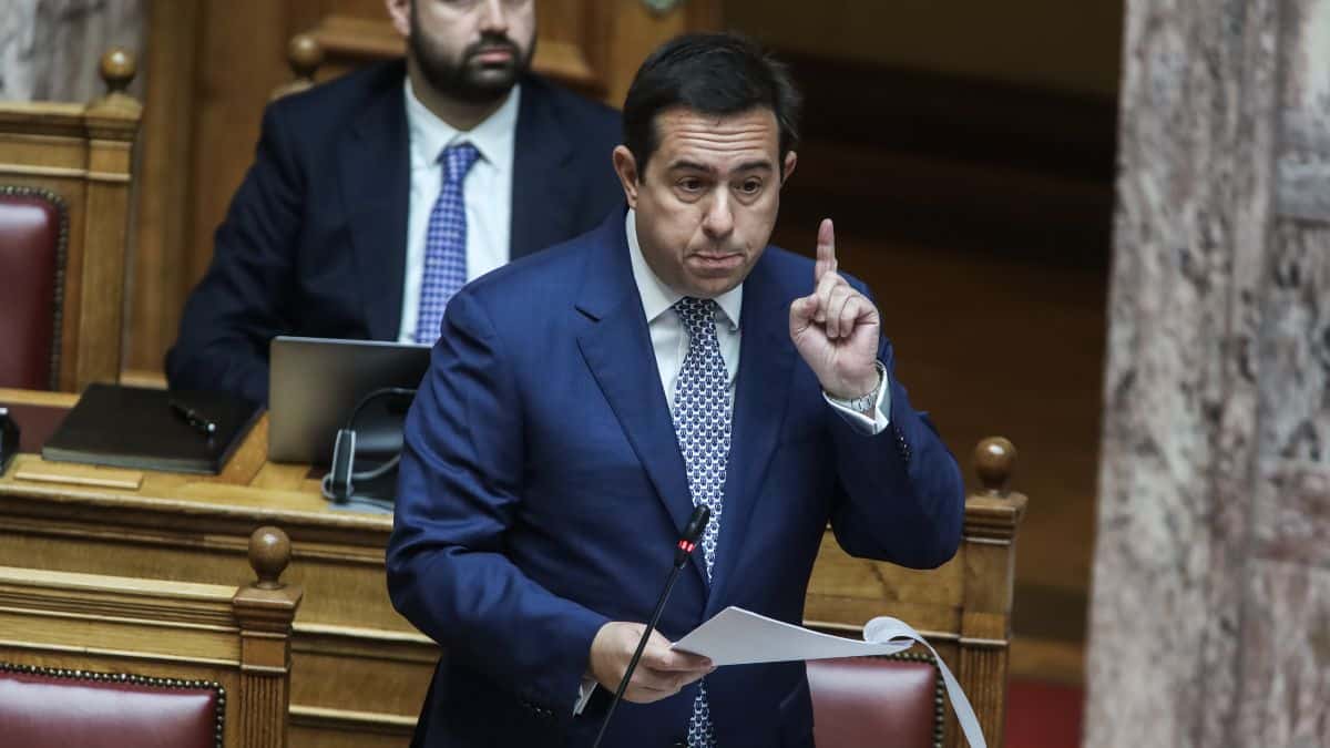 Νότης Μηταράκης: Το πρώτο μήνυμα μετά την παραίτησή του – «Παραδέχομαι τη λάθος κρίση μου να…»