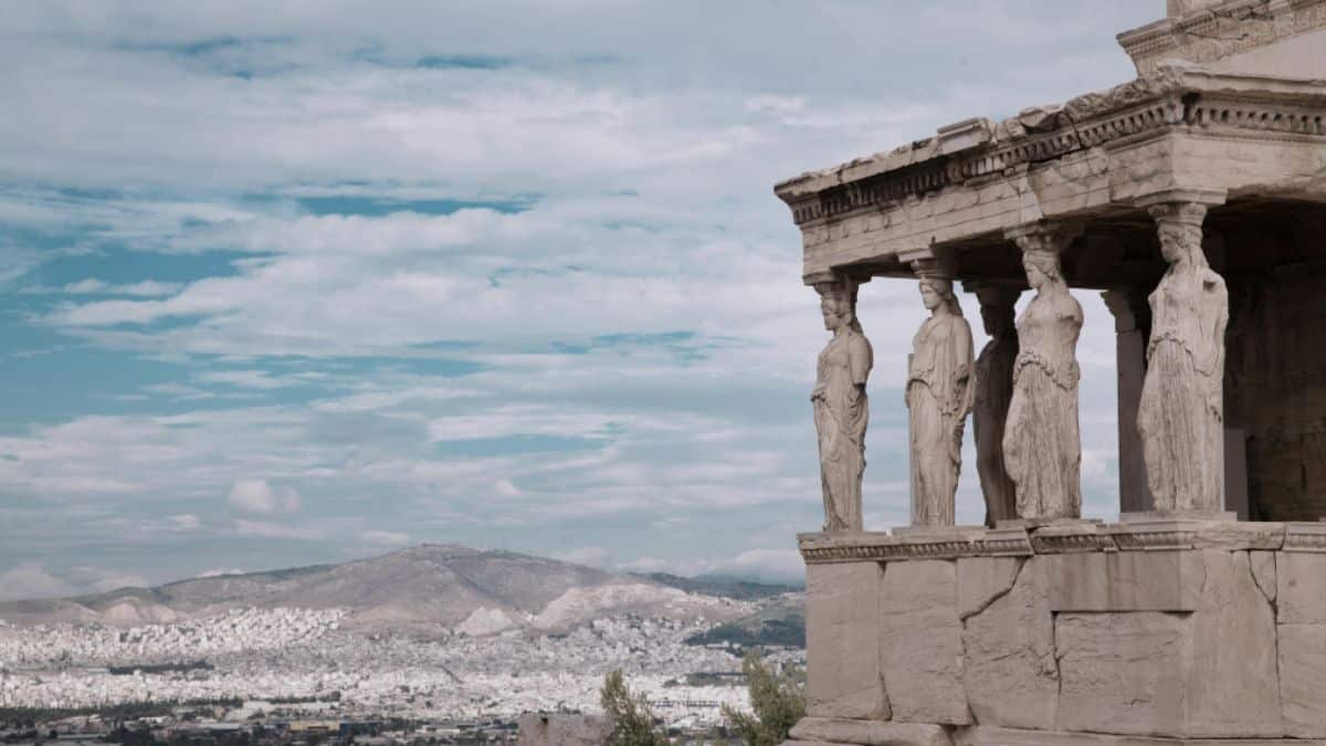 Economist: Παγκόσμια πρωτιά για την Ελλάδα στη βελτίωση του επιχειρηματικού περιβάλλοντος