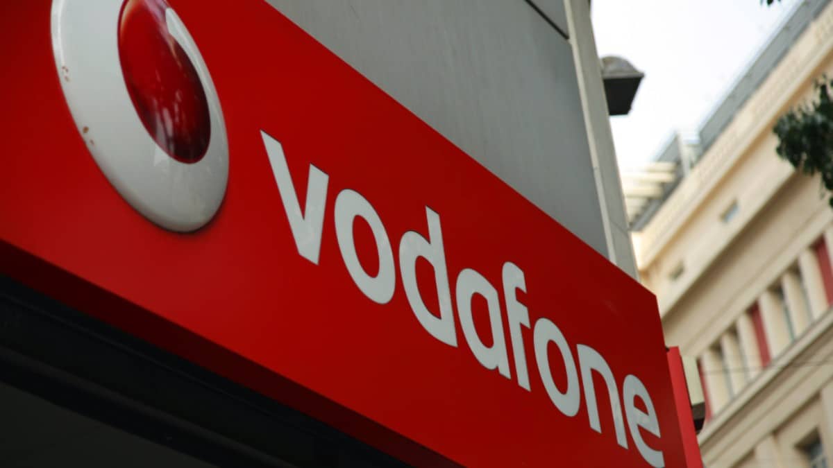 Προβλήματα στη Vodafone: Οι συνδρομητές δε δέχονται κλήσεις