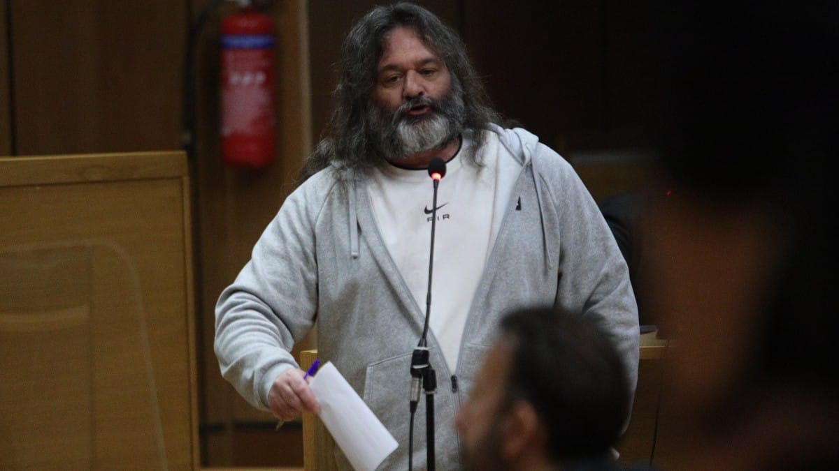 Χρυσή Αυγή: Ο Γιάννης Λαγός παραδέχθηκε ανοιχτά πως είναι ναζί – «Θα με δικάσετε γι’ αυτό;»