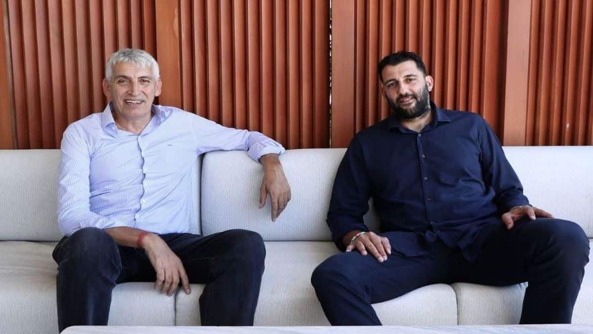 Συστράτευση Μπουρούση-Φασούλα: Κατεβαίνουν υποψήφιοι για την διοίκηση της ΕΟΚ!