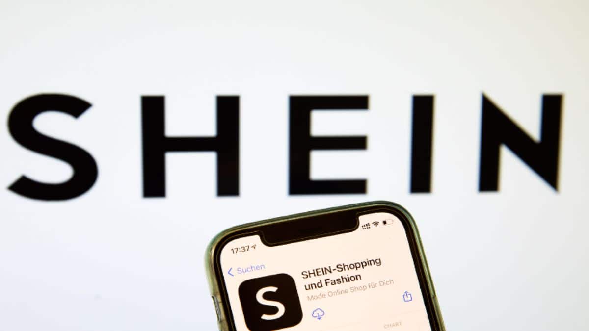 Η Shein μηνύει την Temu: «Πόλεμος» στις online αγορές