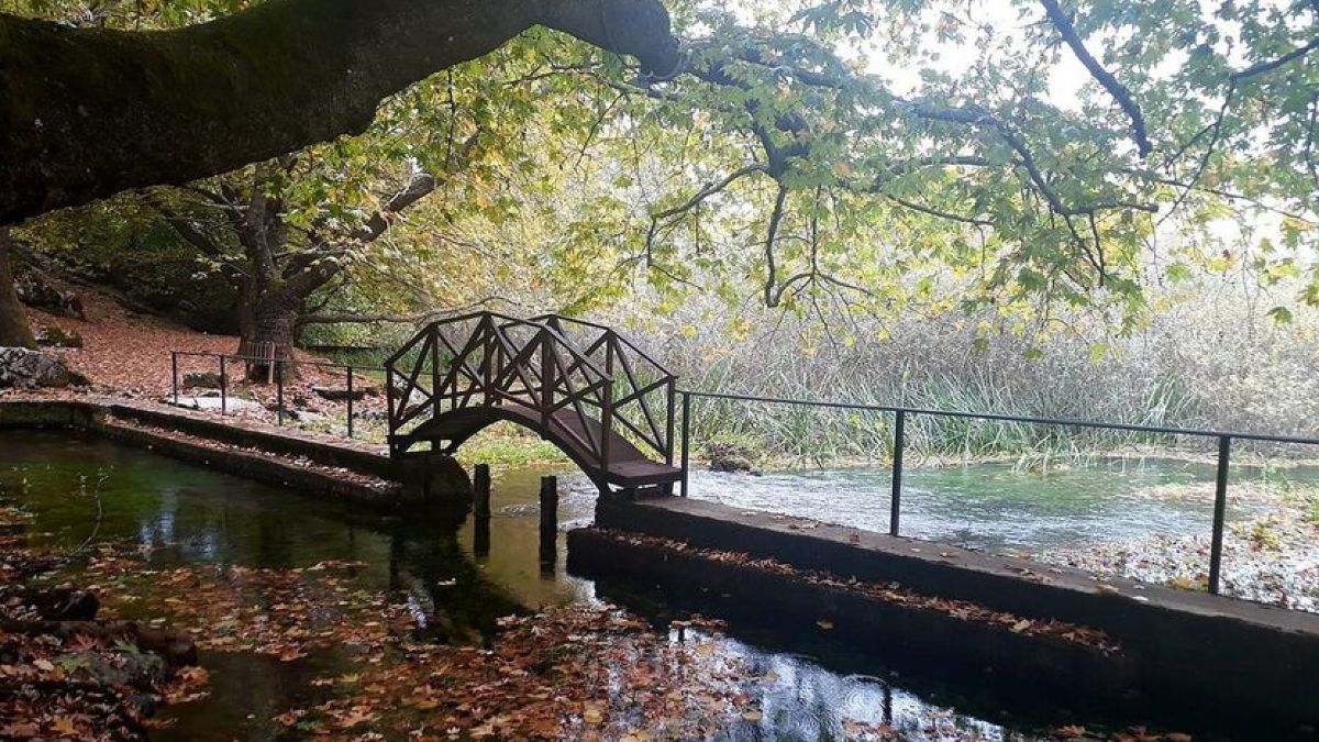 Ένα ιδανικό διήμερο: Ειδυλλιακό χωριό, καταπράσινο τοπίο και τρεχούμενα νερά που σαγηνεύουν