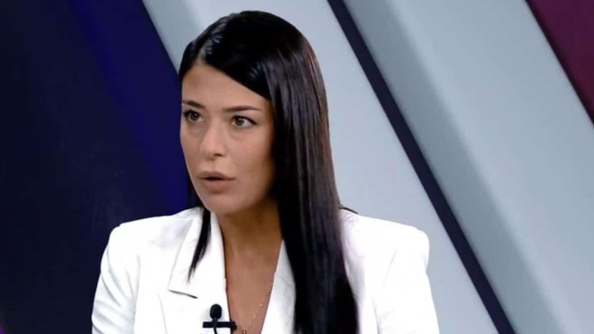 Λύνει το μεταναστευτικό η Λατινοπούλου: «Θα είχαμε διώξει χθες τους λαθρομετανάστες – Θα βρούμε χώρες να τους στείλουμε»