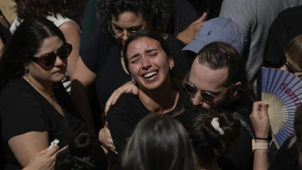 Σπαραγμός στην κηδεία του Ιωνά Καρούση στην Ιερουσαλήμ – Ο λυπηρός λόγος που συγγενείς και φίλοι δεν μπόρεσαν να παραστούν