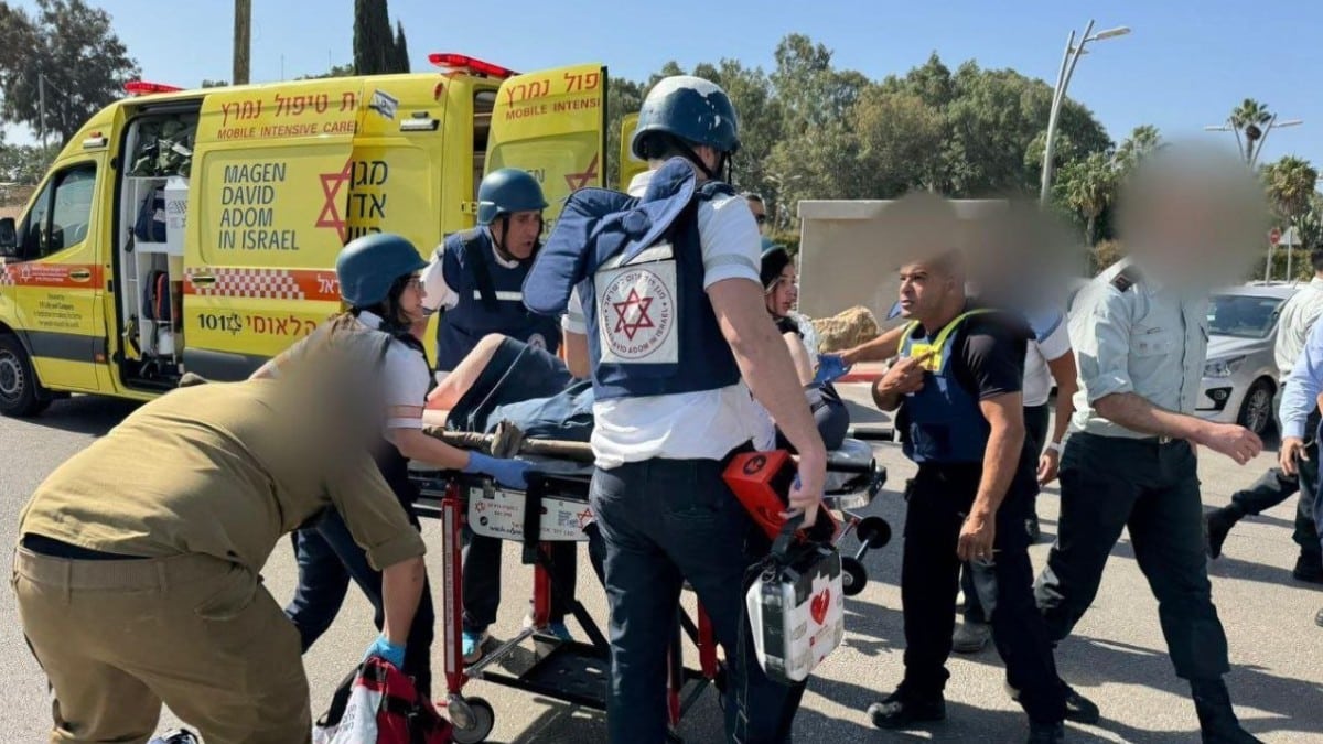 Συναγερμός στο Τελ Αβίβ για τρομοκρατική επίθεση: Φορτηγό έπεσε σε στάση λεωφορείων