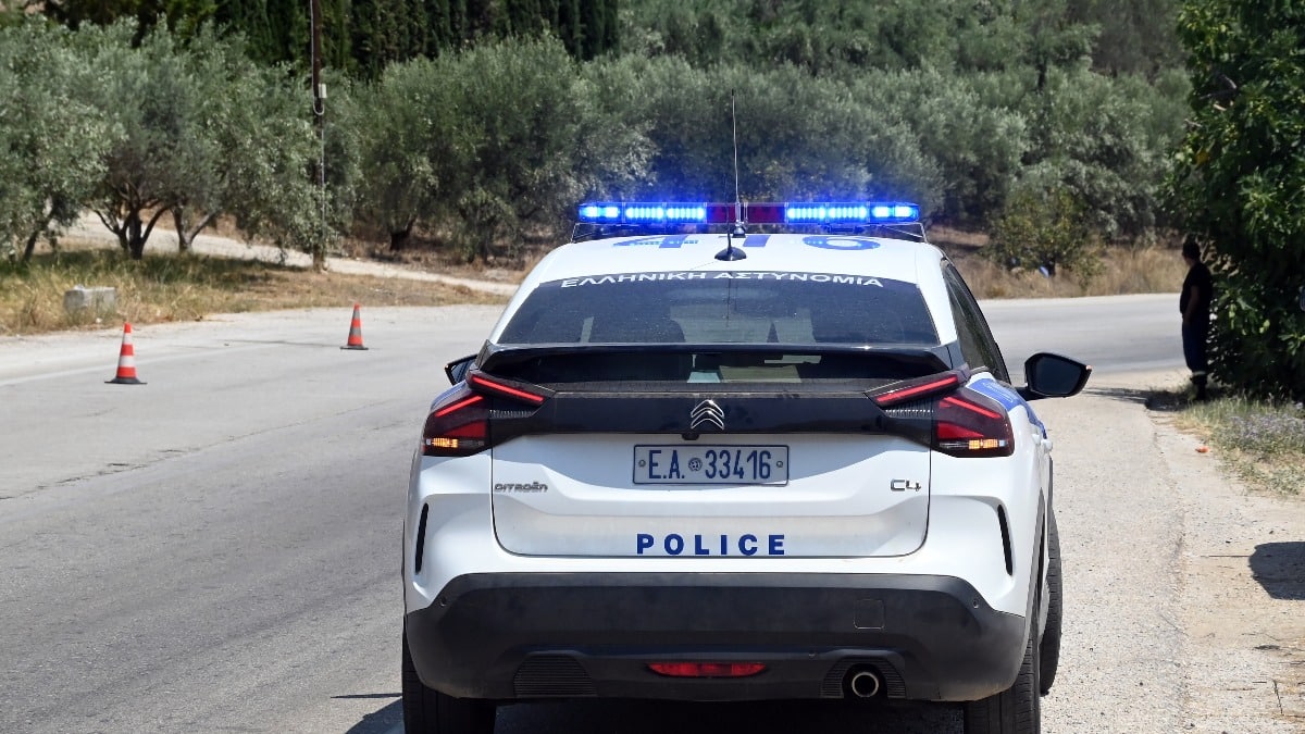 Σοκ στη Λευκάδα: Ανήλικος και η «συμμορία» του επιτέθηκαν στον πατέρα της κοπέλας του – Τον χτύπησε με λοστό στο κεφάλι