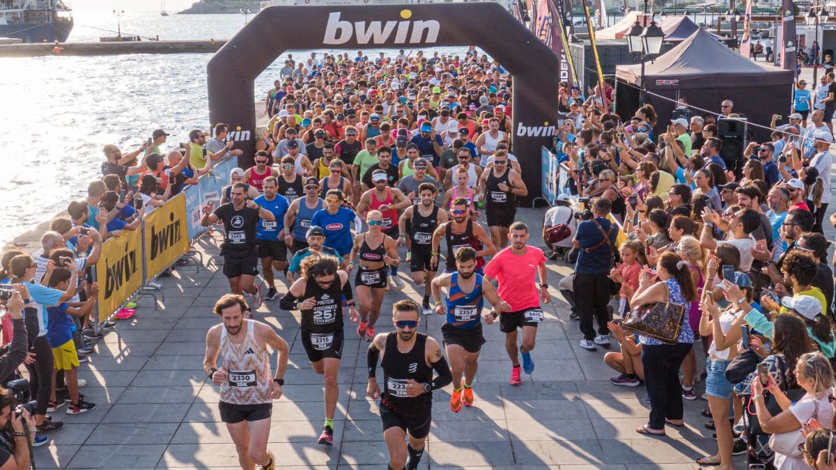 Η μεγάλη στιγμή του Spetses Mini Marathon έφτασε!