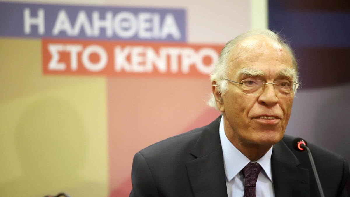 Βασίλης Λεβέντης: «Διαψεύδω πως κινδύνευσα να πεθάνω, ζω»