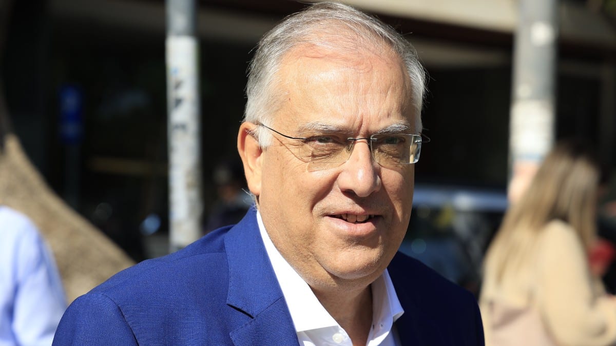 Γερό «κράξιμο» σε Θεοδωρικάκο στα 50 χρόνια της ΟΝΝΕΔ: «Εσύ ήσουν της ΚΝΕ…»
