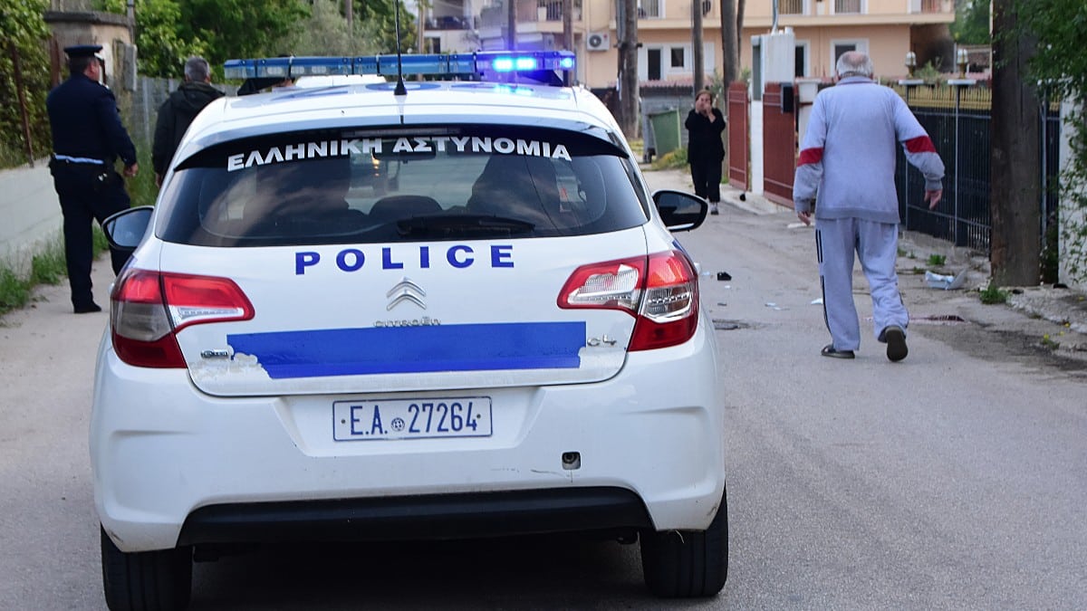 Τα πράγματα έχουν ξεφύγει για τα καλά: 61χρονος στην Χίο πυροβόλησε τον αδελφό του και τον έστειλε στο νοσοκομείο