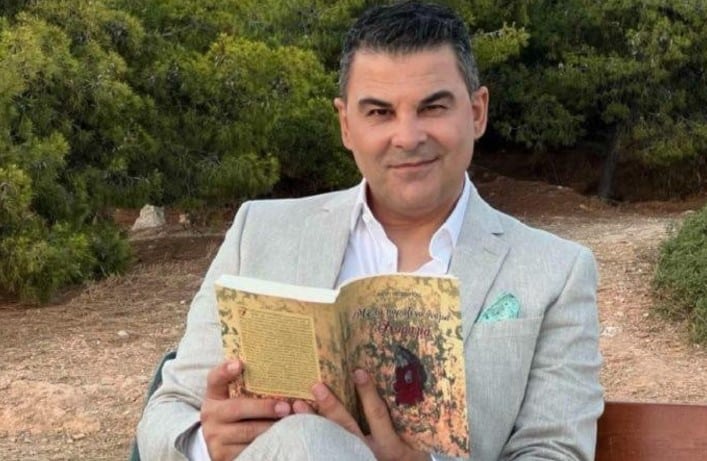 Γιώργος Δούκας: «Σε μια κοινωνία που μου επέβαλε να είμαι με μια γυναίκα, εγώ επέλεξα να είμαι με τον σύντροφό μου»