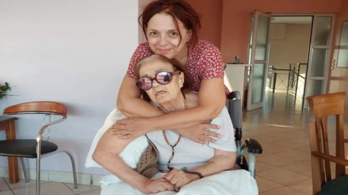 Συγκίνησε η Ελένη Ράντου για τη μητέρα της που έχει άνοια: «Είναι απάνθρωπη εμπειρία»