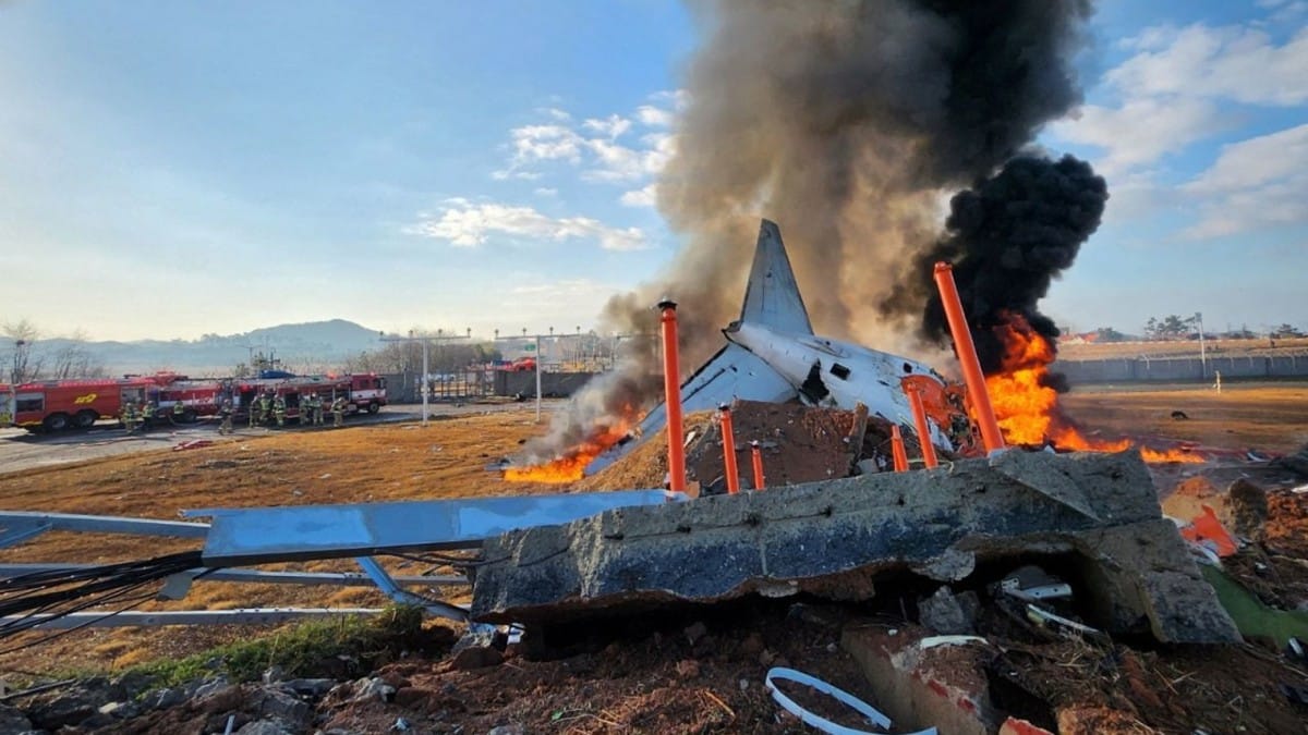 «Mayday, χτύπησα…»: Τα τελευταία λόγια του πιλότου στο τραγικό δυστύχημα της Νότιας Κορέας