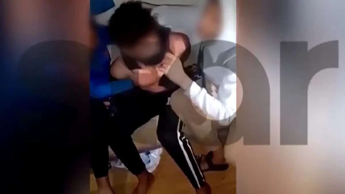 Μαλακάσα: Ανατριχιαστικό βίντεο από τα βασανιστήρια στον 16χρονο από τους έξι Αιγύπτιους