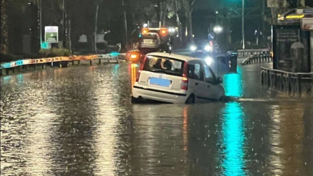 Γιατί πλημμυρίζει συνεχώς η Ποσειδώνος: «Θα χρειαστούν 2 χρόνια για να λυθεί το πρόβλημα»