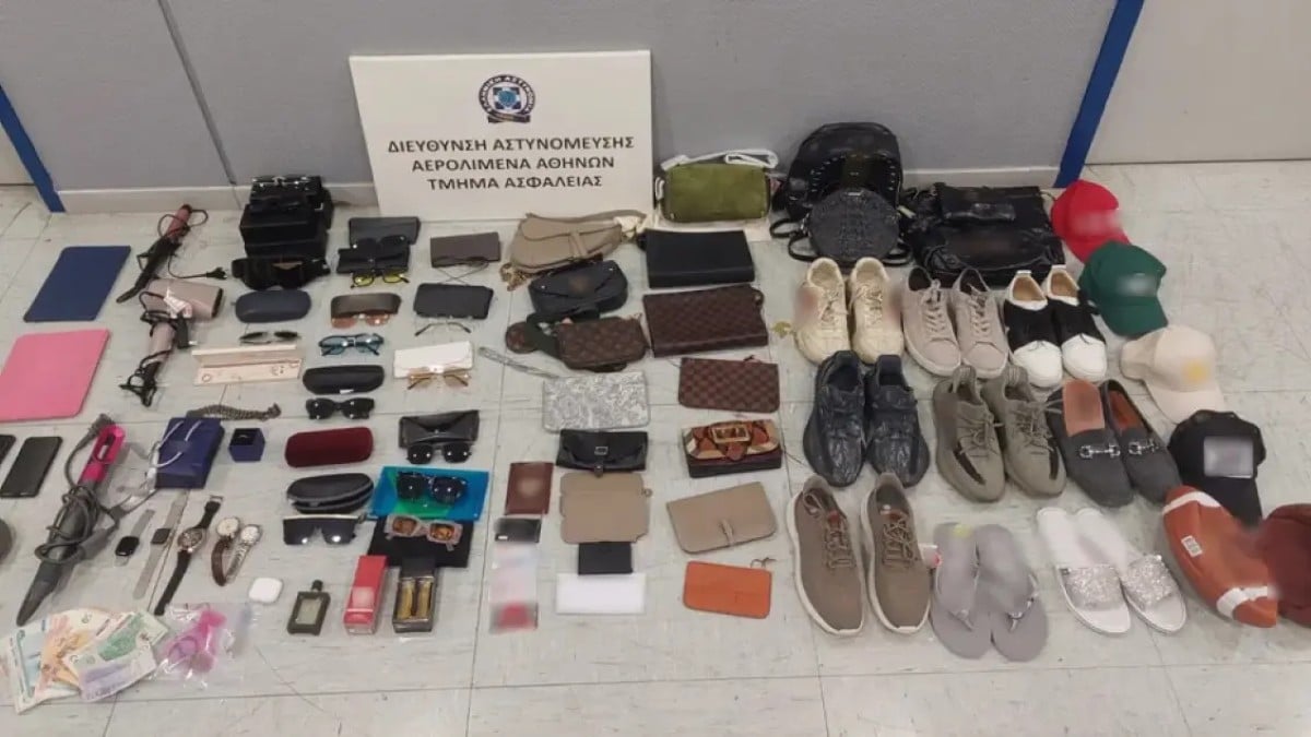 Αεροδρόμιο «Ελευθέριος Βενιζέλος»: Έτσι έκλεβαν οι δύο γυναίκες βαλίτσες από τους ιμάντες αποσκευών
