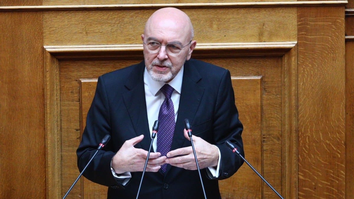Κώστας Φραγκογιάννης: Ποιος είναι ο οικονομολόγος που παραιτήθηκε από υφυπουργός Εξωτερικών – Το «βαρύ» βιογραφικό και μεγάλοι όμιλοι όπου εργάστηκε