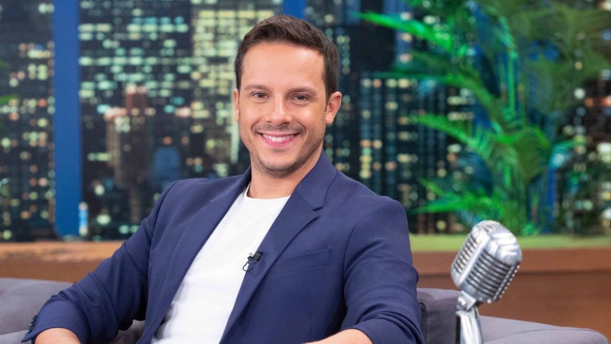 «Αυτό που είπα είναι…»: Η νέα αποστομωτική απάντηση του Μακαλιά στον ντόρο με την παράσταση «Πες το ψέματα»