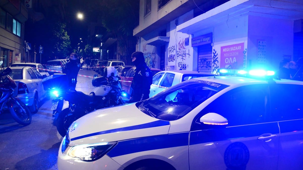 Συναγερμός την Πρωτοχρονιά στον Απρόπυργο: Ανήλικος Ρομά τραυματίστηκε σοβαρά από πυροβολισμό