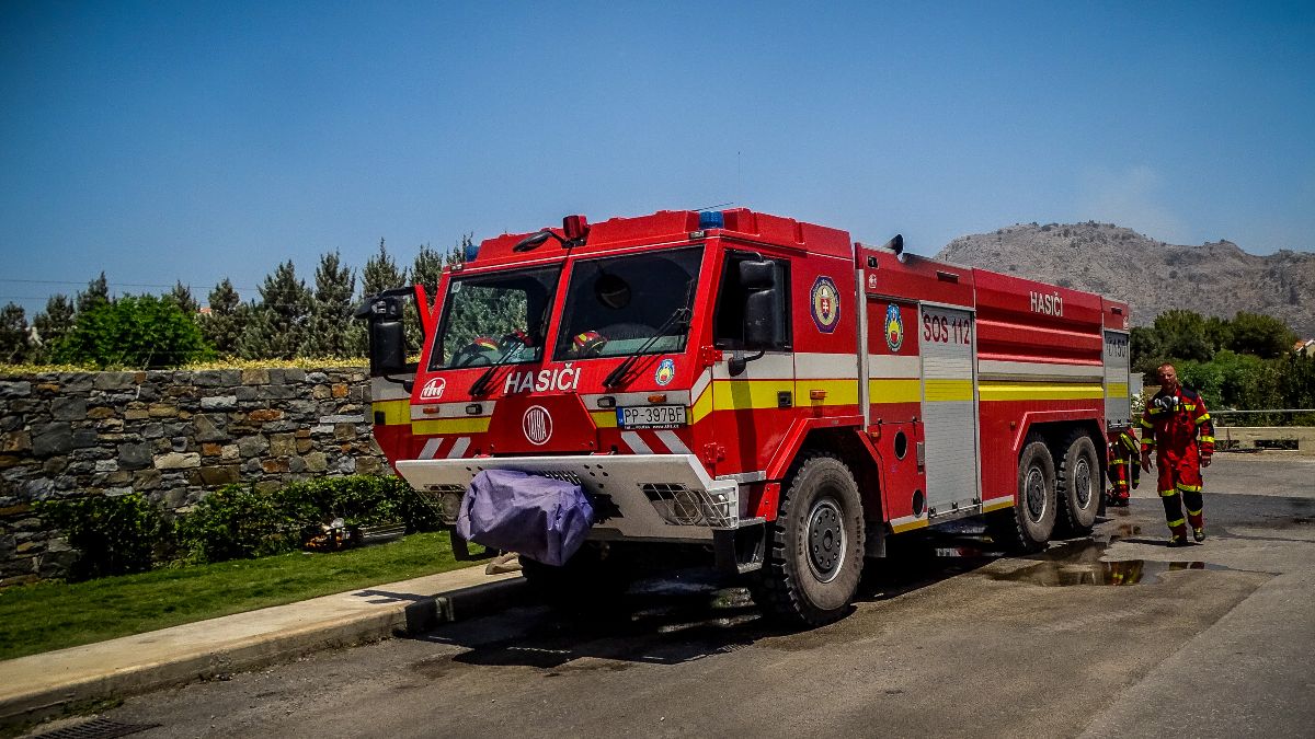 Έπαθαν… πλάκα οι πυροσβέστες στα Τρίκαλα: Πήγαν να σβήσουν φωτιά και βρήκαν 607 λίρες σε σπίτι ηλικιωμένης!