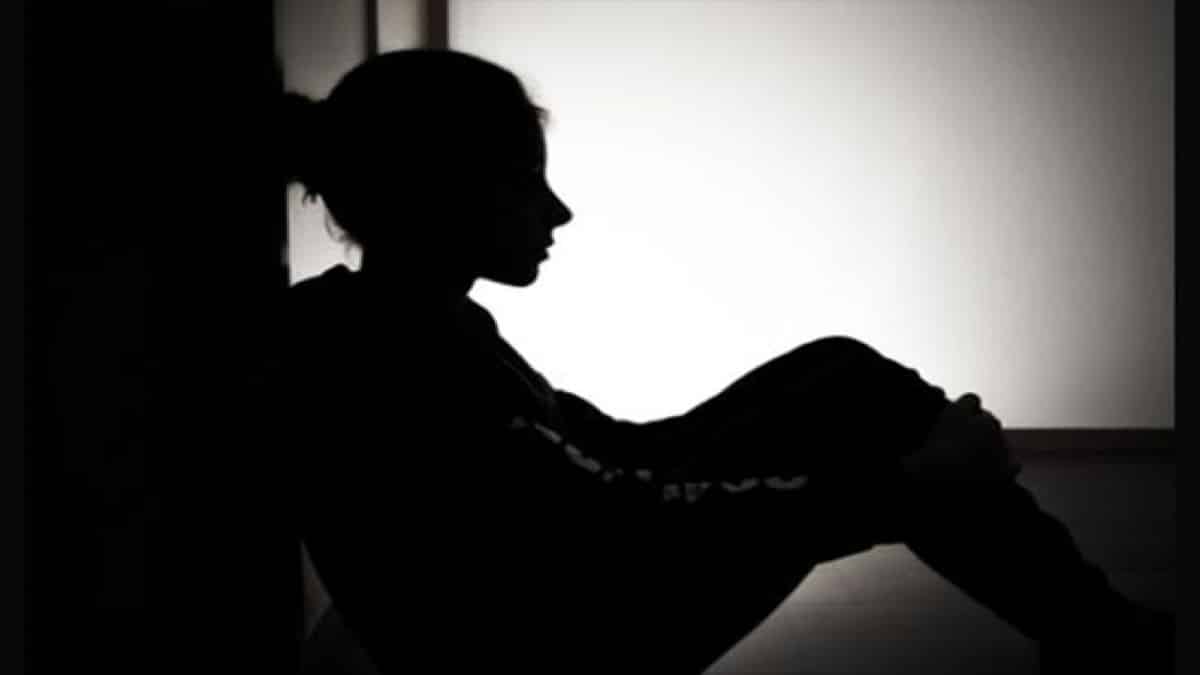 Δωδεκάνησα: Συγκλονίζει η μητέρα της 13χρονης – «Την κακοποιούσε ψυχολογικά ο 15χρονος, επέμενε να με αποτελειώσει»