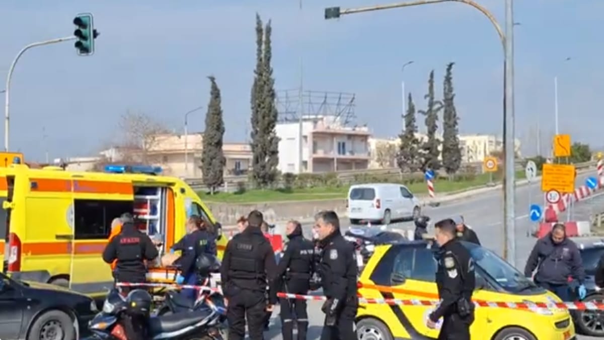 Συναγερμός στη Θεσσαλονίκη: Πυροβολισμοί έξω από τα ΚΤΕΛ – Τραυματίστηκε ένα άτομο (videos)