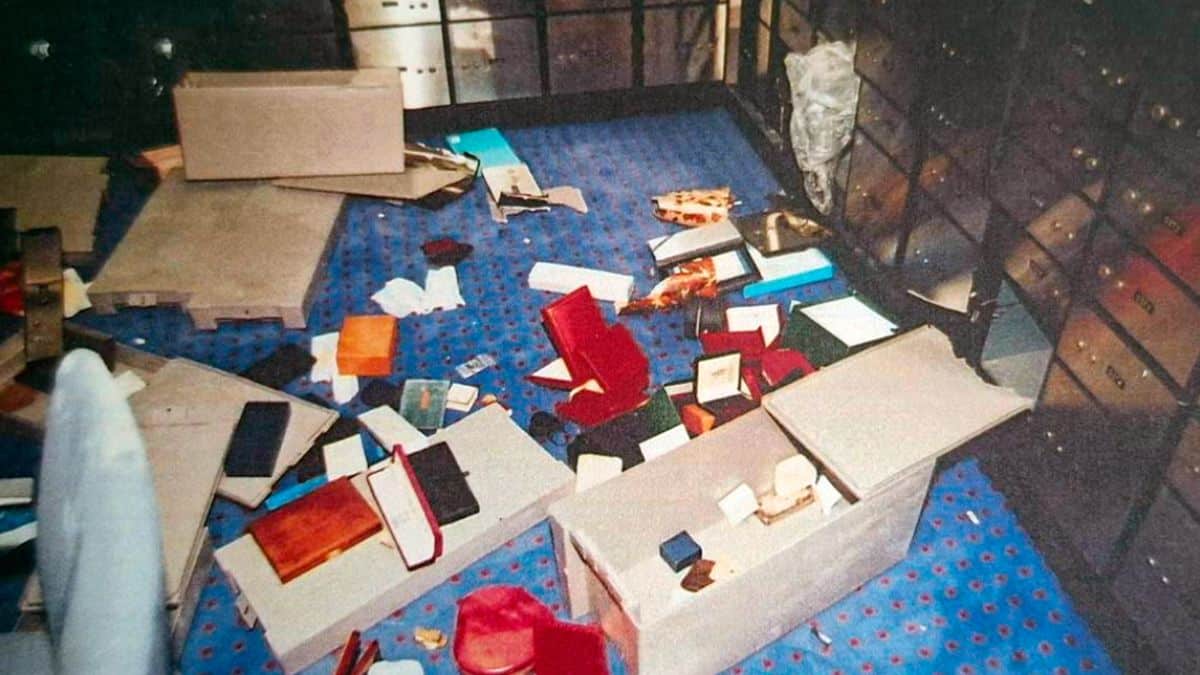 «Ριφιφί» στην Κηφισιά: Πώς το ελληνικό FBI εντόπισε τον 53χρονο διαρρήκτη – Δείτε φωτογραφίες