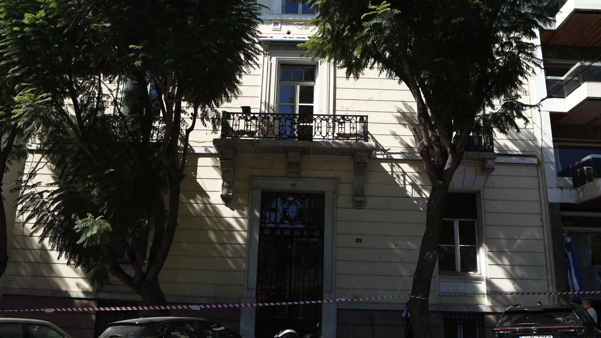 Ύποπτο αντικείμενο στη Ρηγίλλης – Διακοπή της κυκλοφορίας των οχημάτων