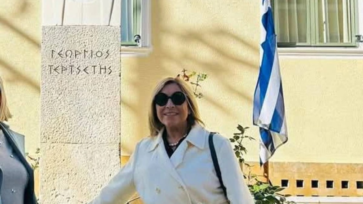 Ζάκυνθος: Κηδεύτηκε η συμβολαιογράφος που δολοφονήθηκε – Ποια ήταν η Μαρίζα Τερτσέτη – Παπαδάτου