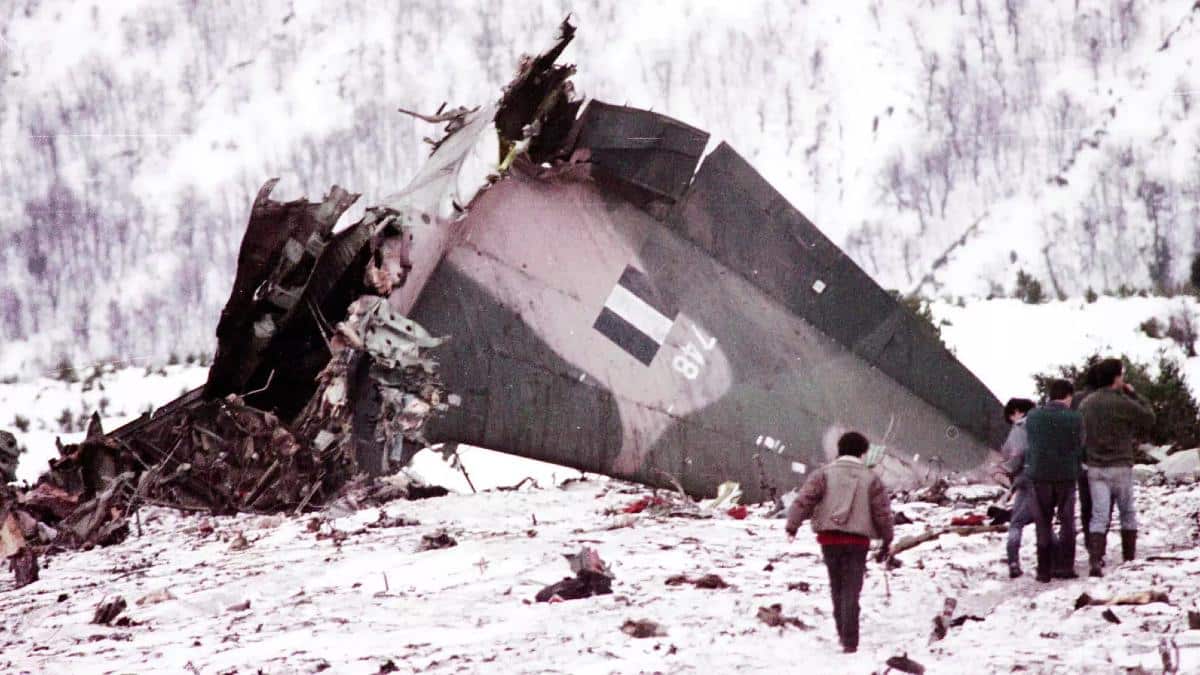 34 χρόνια από τη συντριβή του C-130 της Πολεμικής Αεροπορίας στο όρος Όθρυς: Οι θεωρίες συνωμοσίας