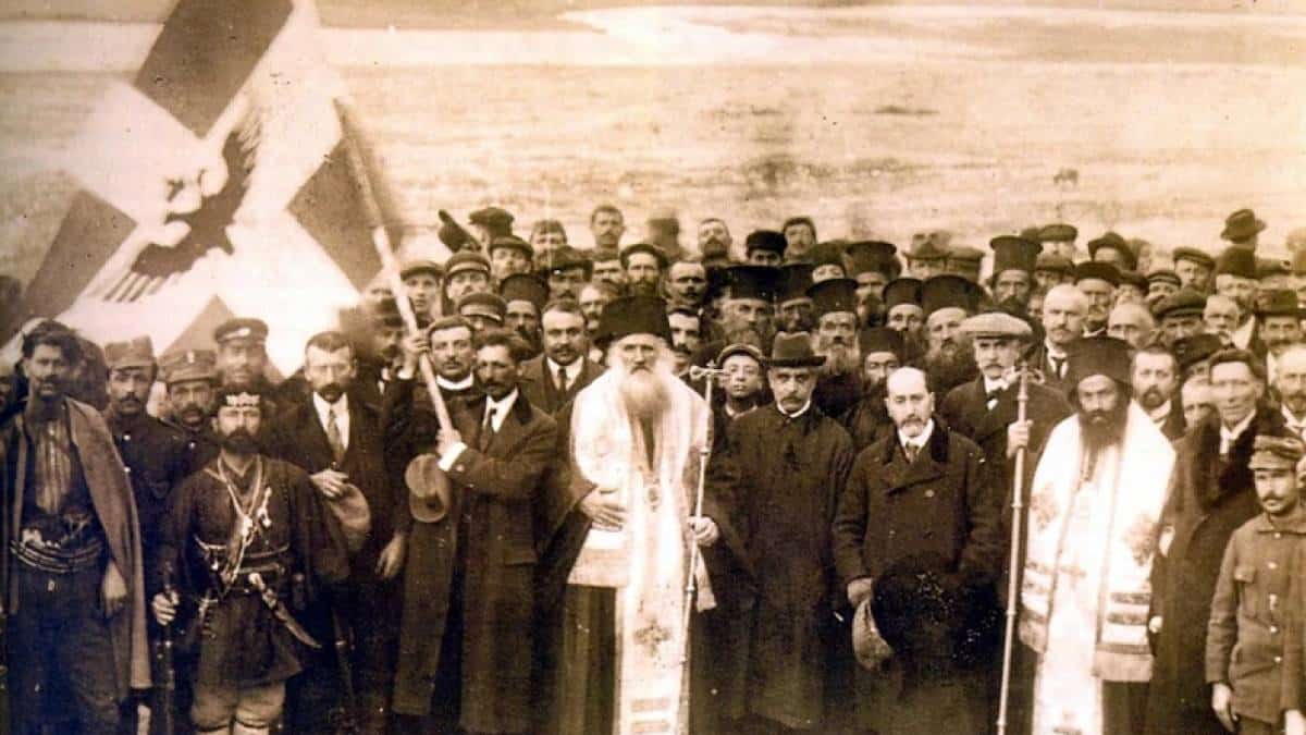 «Ηπειρώτες, μας αποσπούν απ’ την αγκαλιά της μητέρας μας Ελλάδας»: Σαν σήμερα, 17 Φεβρουαρίου, η Βόρεια Ήπειρος κηρύσσει αυτονομία