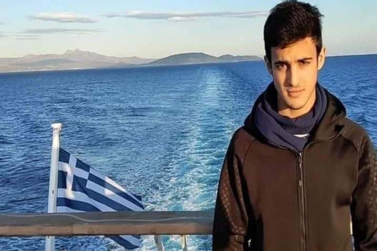 «Στις ράγες δύο τρένων»: Συγκινεί το τραγούδι για τον 23χρονο Κυπριανό που χάθηκε στα Τέμπη
