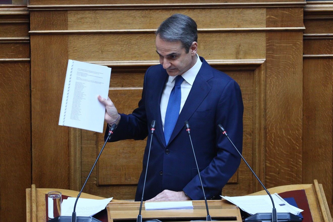 Ένταση Μητσοτάκη με Κωνσταντοπούλου: «Δεν χρειάζεται να τιμάτε έτσι τον Στάλιν»