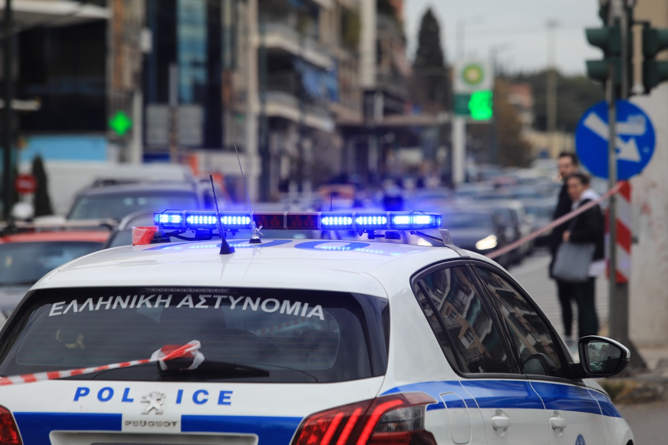 Αυτοκτόνησε άνδρας στα Σεπόλια – Αυτοπυρπολήθηκε στην ταράτσα του σπιτιού του